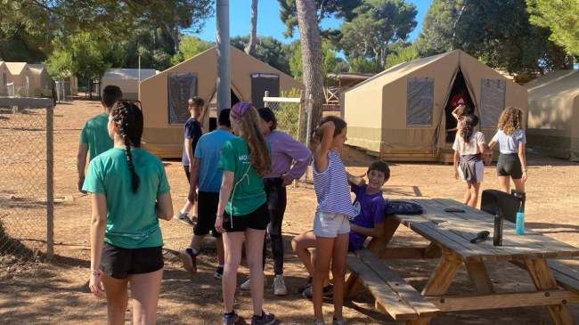 Empiezan en la Victòria los campamentos de verano del Consell de Mallorca con 640 jóvenes