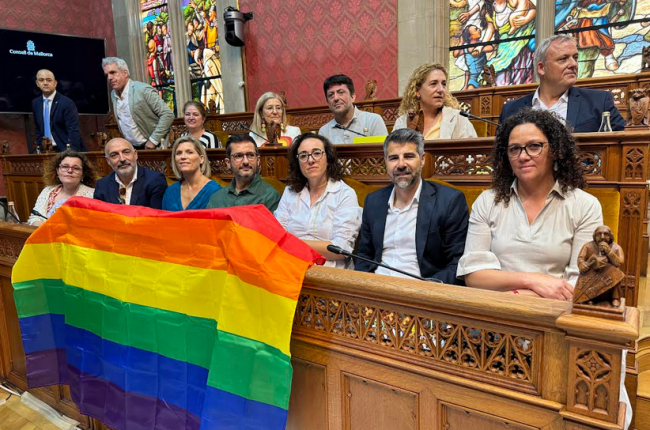 PSIB:'El Consell de Mallorca no podrá volver a celebrar como toca el Orgullo LGTBI hasta que Galmés no rompa con la ultraderecha de VOX'